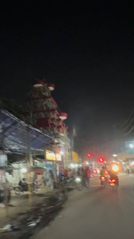 सहरसा के थाना चौक पर सार्वजनिक दुर्गा स्थान मंदिर का बन रहा है भव्य पंडाल…
