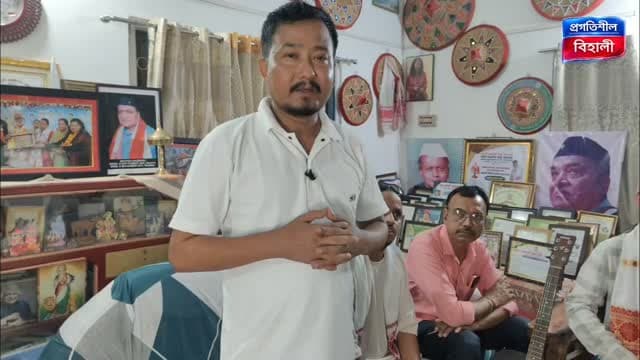 চকুৰে নেদেখিলেও সংগীতৰ অনুভৱ অপৰিসীম! 🎶 অৰুণাচল প্ৰদেশৰ ন্যনুক তেজাপৰ কণ্ঠ আৰু অসাধাৰণ Musical Sense-এ সঁচাকৈয়ে আচৰিত কৰি তুলিলে! ❤️
#highlightseveryone #ViralNews #viralpost
Rituraj Duwarah Tezaap Janata Gigs