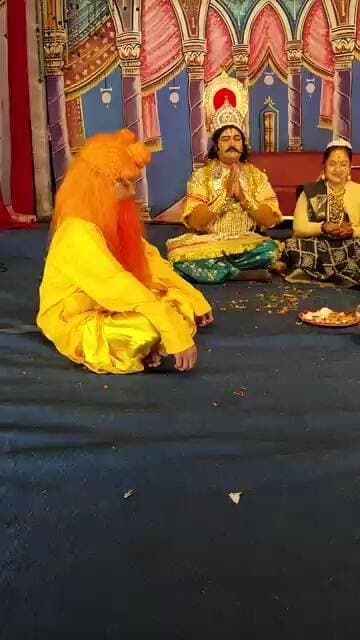राजा दशरथ ने तीनों रानियों के साथ पुत्र प्राप्ति के लिए किया पुत्रेष्टि यज्ञ 🙏🚩