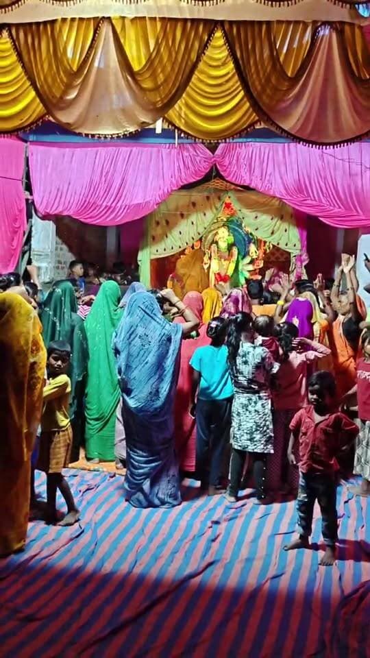 दुर्गा माता की आरती हो रही है बोलो जय माता दी #trendingreels #viralreels #Chitrakoot