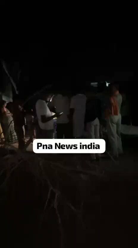दुःखद घटना 😭
डोरंडा में सड़क हादसे में महिला की मौत...