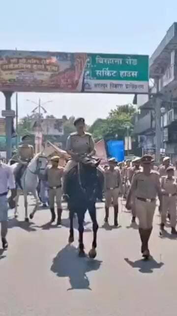 मिशन शक्ति अभियान फेज-6 के शुभारम्भ पर फूलबाग चौराहे से थाना कोतवाली तक निकाली गई जागरूकता पदयात्रा