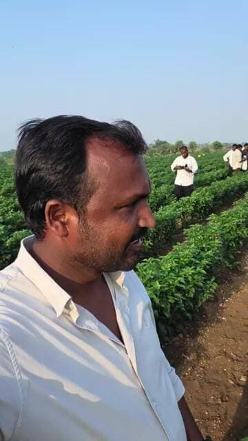 గద్వాల్ జిల్లా ఫీల్డ్ లో ఉన్న