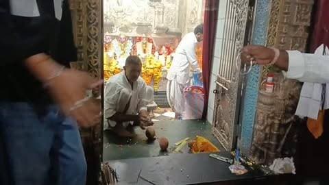 🔱 जहाँ उम्मीद लेकर आते हैं बेबस कदम, माँ के दरबार में गूँजते हैं जयकारे! 🙏 चित्तौड़गढ़ की माँ जातला रानी के धाम में नवरात्रि पर आस्था का अद्भुत नजारा | हेलो चित्तौड़गढ़ न्यूज़ 🚩
