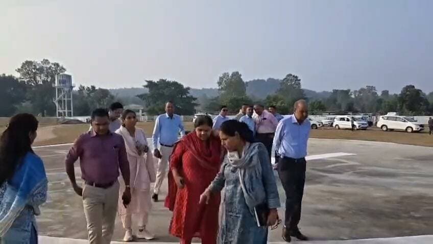 14 अक्टूबर को मुख्यमंत्री मध्यप्रदेश का कार्यक्रम उमरिया जिले के गुरूवाही में प्रस्तावित, कार्यक्रम की तैयारियां पूरी,कलेक्टर और कमिश्नर ने तैयारियो का लिया जायजा.