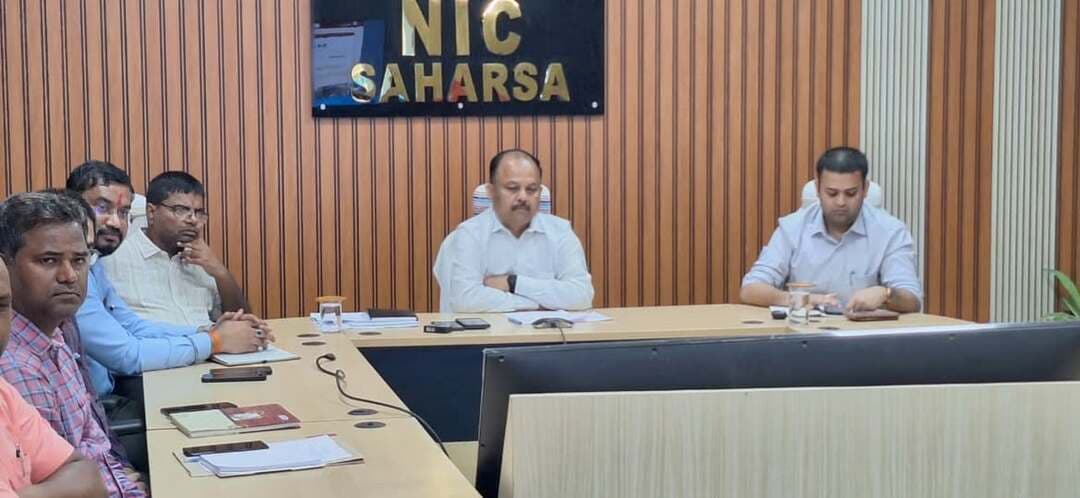 माननीय मुख्यमंत्री, बिहार की अध्यक्षता में राज्य स्तरीय सहयोग कार्यक्रम विडियो कॉन्फ्रेंसिंग के माध्यम से आयोजित की गई। उक्त बैठक में जिलाधिकारी, सहरसा, श्री दीपेश कुमार (भा०प्र०से०) द्वारा भाग लिया गया।
#CMSamrat
#samratchoudhary