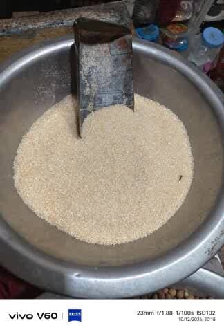 तुलसीपुर: तुलसीपुर में चीनी की कृत्रिम कमी से दाम आसमान छूने लगे