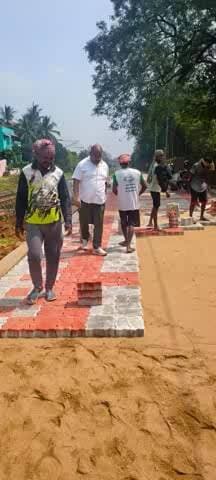 ବାରିପଦା ସଦର: ବାରିପଦା: ନିକୋ ନିକଟ ନୂତନ ରାସ୍ତା କାର୍ଯ୍ୟ ତଦାରଖ କଲେ କାଉନସିଲର ଦେବାଶିଷ ପାତ୍ର