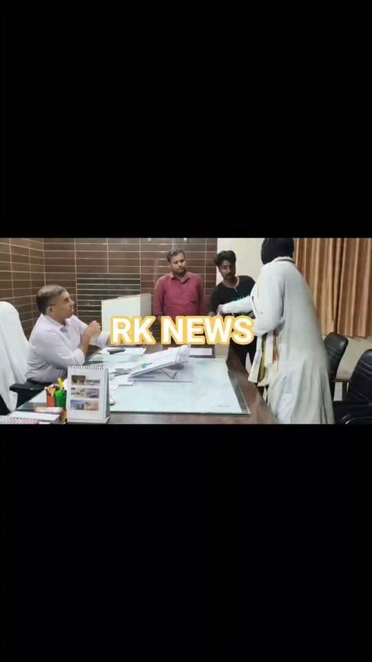 सपपोटरा नगर पालिका में बकाया वेतन की मांग सफाई कर्मियों और ड्राइवरों ने एसडीएम को सौंपा ज्ञापन