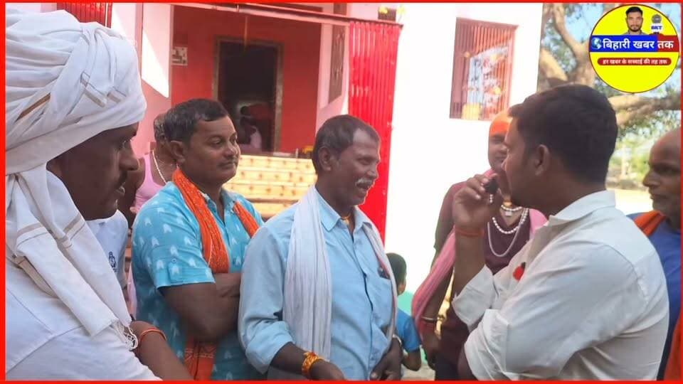 नवरात्र के तीसरे दिन सिसवा के सातों माई मंदिर में ₹31,500 का सहयोग, भावी मुखिया प्रत्याशी दिनेश सिंह राना ने दिखाई श्रद्धा और सेवा की मिसाल! 🙏🚩
#viralvideo #viralreels #lovestory #trending #latest #gym