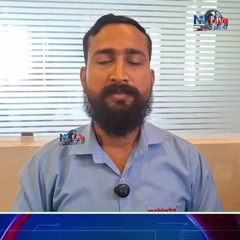 লখিমপুৰৰ নাওবৈচা স্থিত বিশ্বনাথ অশোক অ'টোত সংঘটিত ঘটনা সন্দৰ্ভত মন্তব্য মেনেজাৰ পৰেশ নাথৰ লগতে ৱৰ্কশ্বপৰ কৰ্মচাৰী মাধূৰ্য্য হাজৰিকাৰ ।