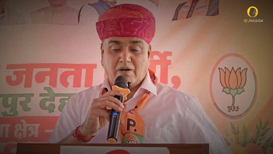 विजय चोपड़ा के साथ घात 😱.. चुनाव में खड़े नहीं होते
MLA राठौड़ बोले ने चोरड़िया वालो से आमजन में डर था..