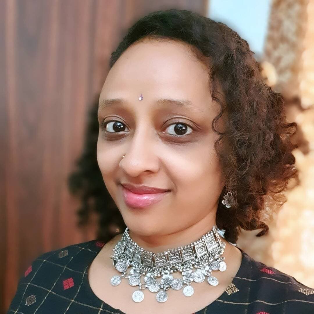 Its only mee OLD to New version with my curls 🫶🏻💗➰️➿️➰️➿️
