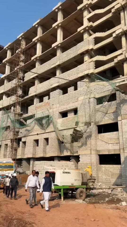 सतना सांसद गणेश सिंह ने मेडिकल कॉलेज का किया निरीक्षण