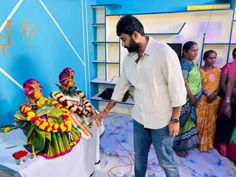 అలంపూర్: గద్వాలలో మహిళా సమైక్య భవనం ప్రారంభం, 9 లక్షల చెక్కు అందజేత