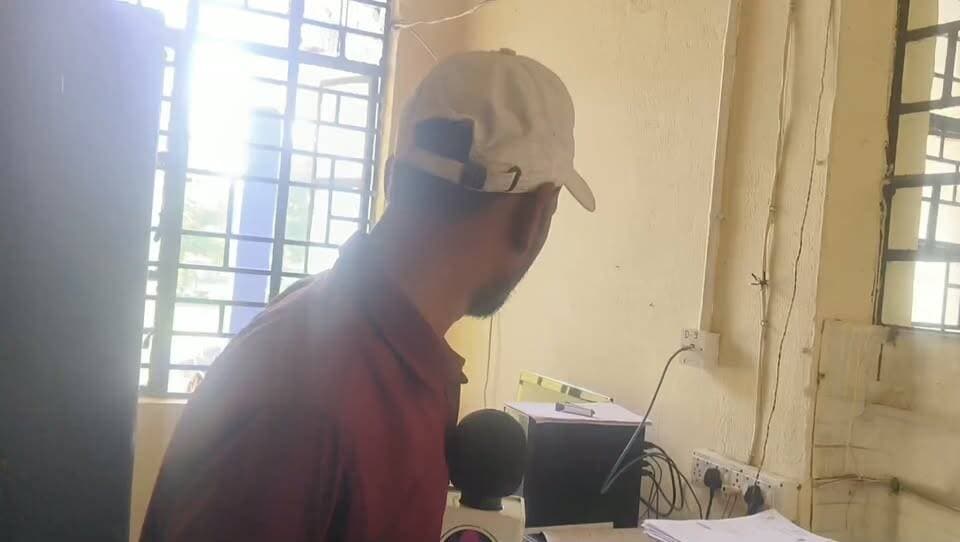 🚨 जलालगढ़ प्रखंड कार्यालय की बड़ी लापरवाही! 😡 जाति, आय, निवास और NCL बनवाने के लिए परेशान छात्र-छात्राएं और आम जनता | सुबह से शाम तक ब्लॉक का चक्कर, आखिर कब सुधरेगी व्यवस्था? 🔥
#Jalalgarh #Purnia #BlockOffice #जाति_आय_निवास #NCL #जनता_परेशान #BiharNews #GroundReport #BreakingNews #fouryou #nonfollowers #facebookreels #facebookviral Samrat Choudhary Nitesh Kumar Singh Rajesh Ranjan Irfan Pramukh Kasba