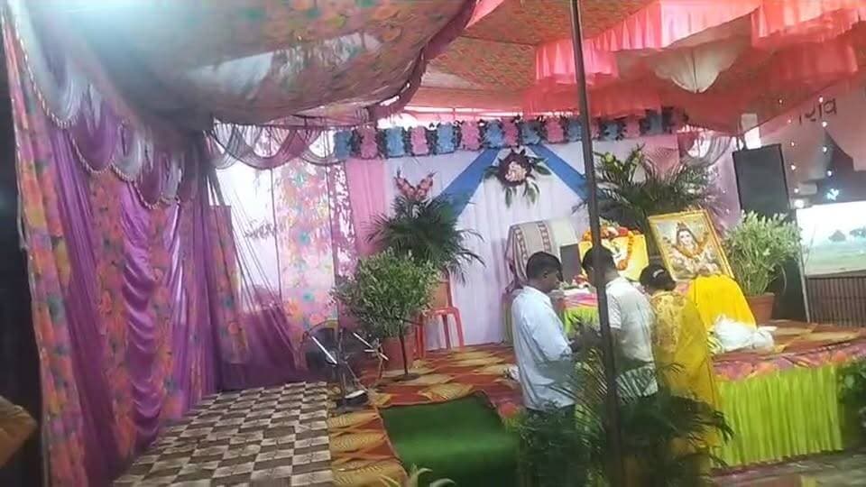 नानकमत्ता: सिसई खेड़ा लाल फॉर्म शिव मंदिर पर भागवत कथा आयोजित कार्यक्रम किया जा रहा है