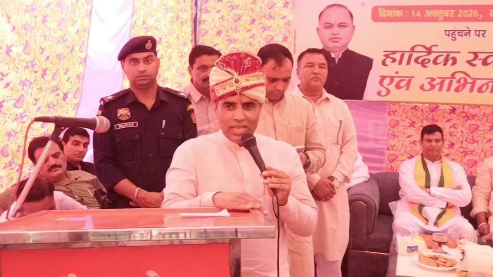 शाहाबाद जीटी रोड पर शाहाबाद में 36 बिरादरी के लिए आधुनिक सुविधाओं से युक्त भव्य जाट भवन तैयार किया जाएगा। हरियाणा के शिक्षा मंत्री महिपाल ढांडा ने बुधवार को प्रस्तावित जाट भवन का शिलान्यास किया। इस मौके पर उन्होंने भवन निर्माण के लिए 11 लाख रुपये की सहयोग राशि देने की घोषणा की