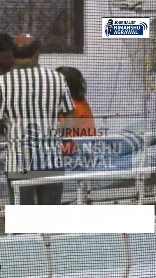 ब्रेकिंग न्यूज़
छतरपुर
कैंडी ग्राम के प्रमुख अजयपार बाबा करन कुशवाहा को जहरीले सांप ने काटा
सर्पदंश के बाद तत्काल अजय पार बाबा को मिशन हॉस्पिटल में कराया गया भर्ती
अजयपार बाबा का इलाज जारी हालत में हुआ सुधार
अजय पार बाबा को देखने के लिए उमड़ने लगी लोगों की भीड़
हिमांशु अग्रवाल
छतरपुर