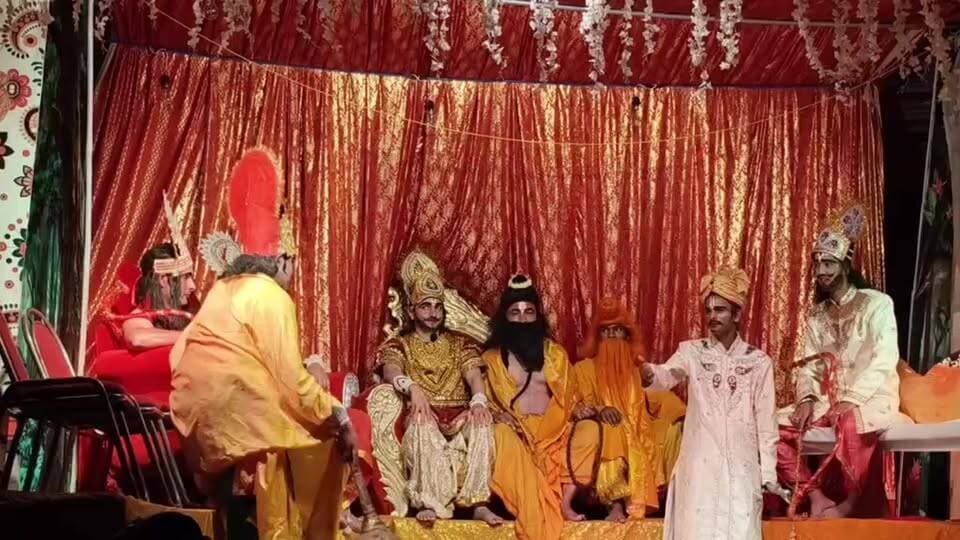जगदंबा रामलीला मंडल सोलन द्वारा आयोजित रामलीला...