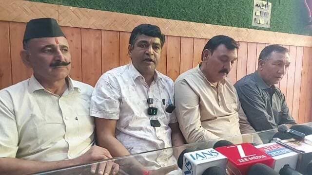 Live: अंकिता भंडारी को न्याय दिलाने को लेकर कांग्रेस की रूद्रप्रयाग में पत्रकार वार्ता,,