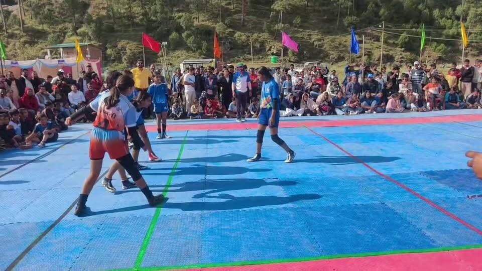 अंडर 14 बालिका #कबड्डी प्रतियोगिता का जोरदार #फाइनल मुकाबला #चमोली & #देहरादून के बीच। #BreakingNews
