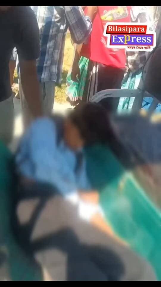 বিলাসীপাৰা বেলতলীত পথ দূৰ্ঘটনা।
KTM বাইক পথ দূৰ্ঘটনাগ্ৰস্তৰ ফলত দুজন গুৰুতৰভাৱে আহত।