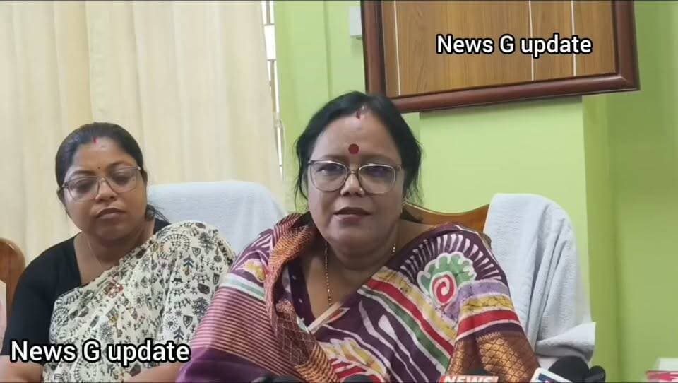 সাংবাদিক সম্মেলন এ কি বললেন মহিলা কমিশনার **!