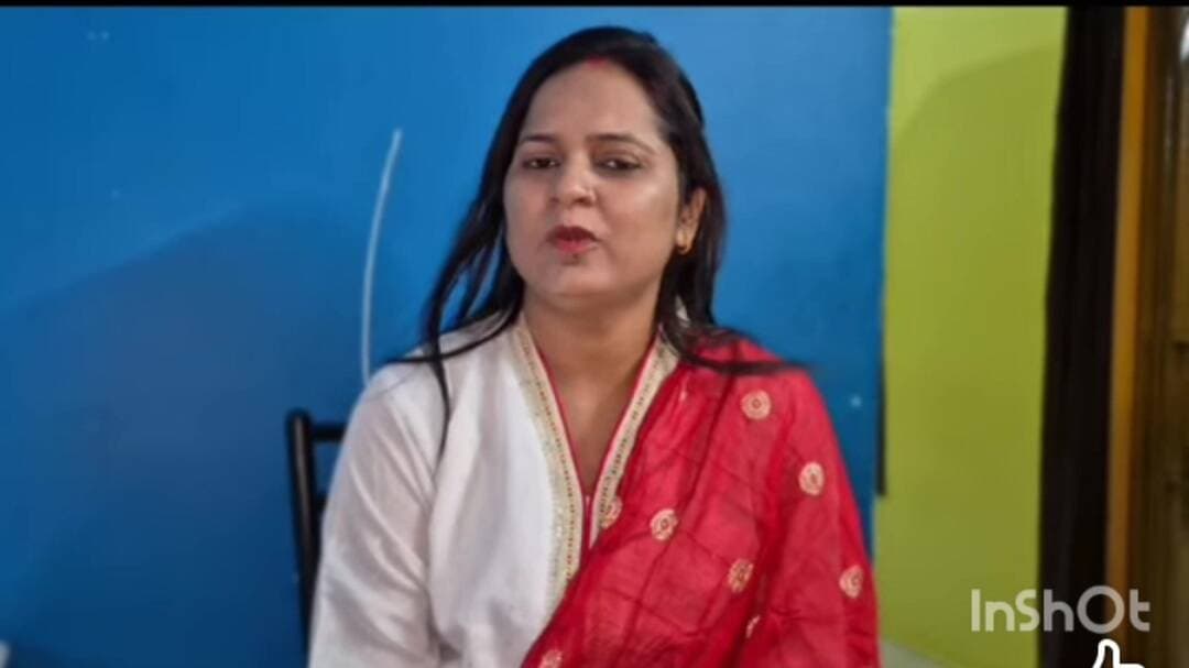 जामताड़ा: सफाई कर्मियों का बकाया मानदेय जल्द भुगतान करने का मांग, लवली दुबे ने किया समर्थन