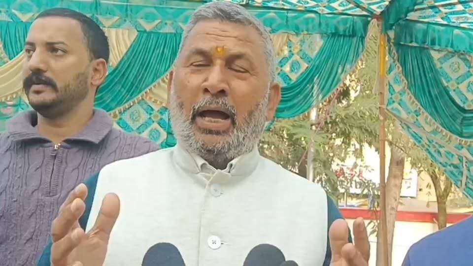 चंबा। हिमाचल प्रदेश के पूर्व मुख्यमंत्री एवं नेता प्रतिपक्ष जयराम ठाकुर शुक्रवार से चंबा प्रवास पर रहेंगे। उनके चंबा आगमन को लेकर भाजपा कार्यकर्ताओं ने स्वागत की तैयारियां तेज कर दी हैं। Himachal Times TV Pawan Nayyar Hans Raj Anil Dhakog Shiv Dayal Sharma Jai Singh Janak Raj DS Thakur