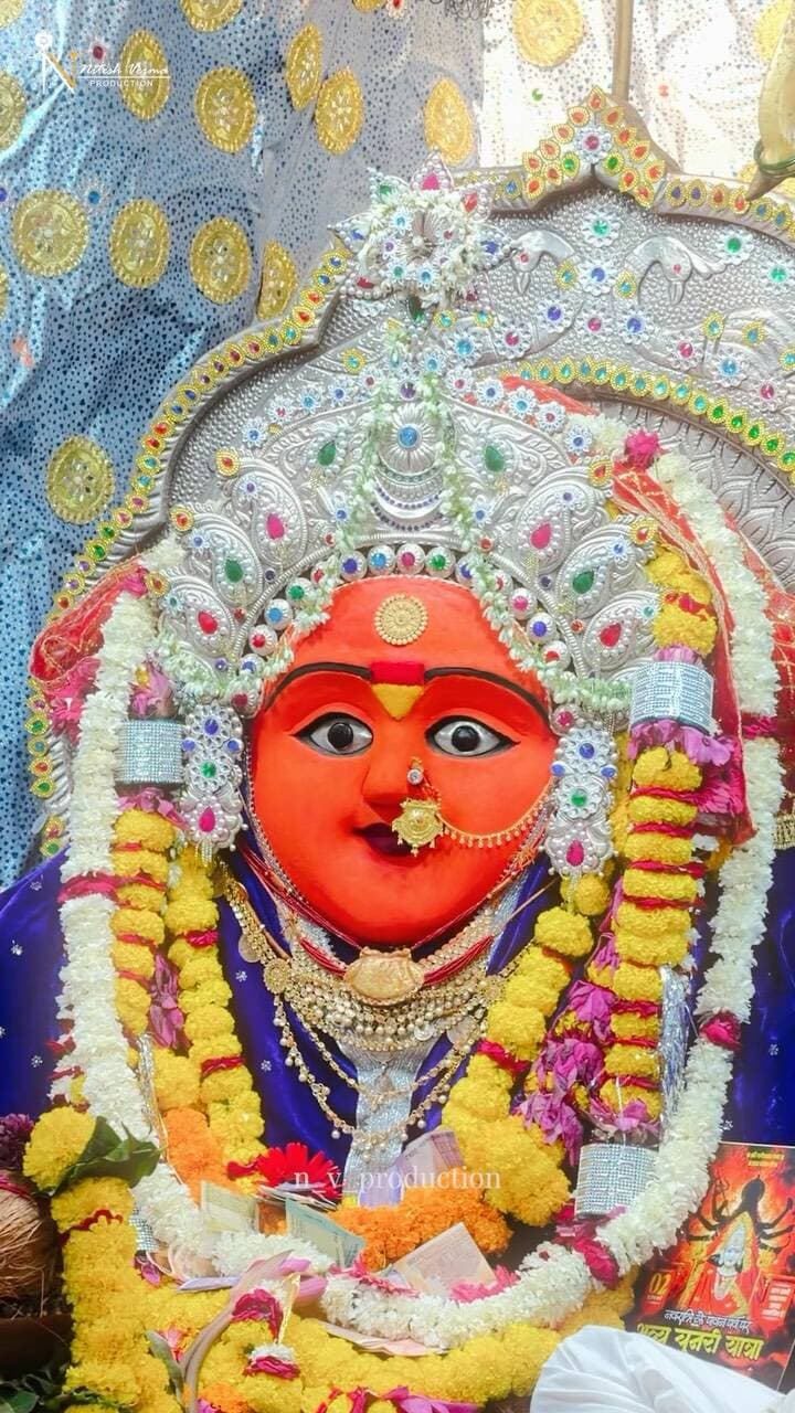 🙏🔱 देवास वाली माँ चामुंडा एवं माँ तुलजा भवानी के दिव्य दर्शन 🌺✨
माँ के दरबार में श्रद्धा भी है, शक्ति भी और असीम सुकून भी। ❤️🙏
माँ चामुंडा और माँ तुलजा भवानी की कृपा सभी भक्तों पर सदैव बनी रहे। 🌸🚩
🚩 जय माँ चामुंडा 🙏 जय माँ तुलजा भवानी 🚩
#Dewas #DewasTekri #MaaChamunda #MaaTuljaBhavani #jaimatadi