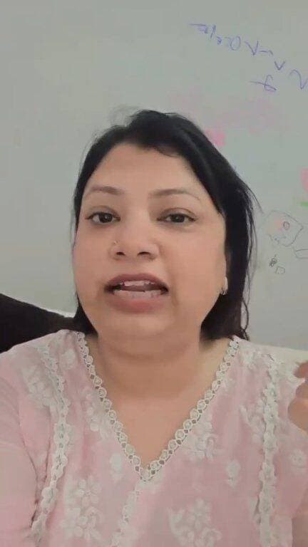 शाहजहांपुर का जीडी गोयनका स्कूल जोकि लगातार चर्चाओं में रहता है.उसी जीडी गोयनका स्कूल पर गंभीर आरोप लगाए गए हैं..स्कूल में पढ़ने वाली एक बच्ची की मां ने सोशल मीडिया पर वीडियो जारी कर सुनाई अपनी व्यथा..
अमीर अभिभावकों के लिए शायद यह वीडियो संदेश आंखें खोलने वाला हो सकता है...
फिलहाल सोशल मीडिया पर वायरल हो रहे इस वीडियो के सही होने अथवा बोले जा रहे कथन का समर्थन या पुष्टि आपका अपना शहर सोशल मीडिया पेज नहीं करता है.
आपका अपना शहर Aapka Apna Shahar