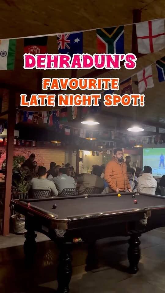 Dehradun’s favourite night spot ✨ #tapri #dehradun #chasingflavours #food