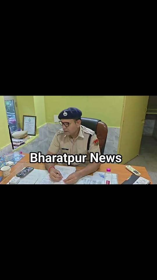 भरतपुर - भौंडा गांव में महिलाओं को परेशान करने की बात को बताया अपवाह..पुलिस ने कहा फेसबुक यूट्यूब चलाने वाले सावधान .. झूठी खबर चलाने वालों के खिलाफ होगी कार्यवाही.. एसपी हेड क्वाटर धर्मेंद्र यादव..!