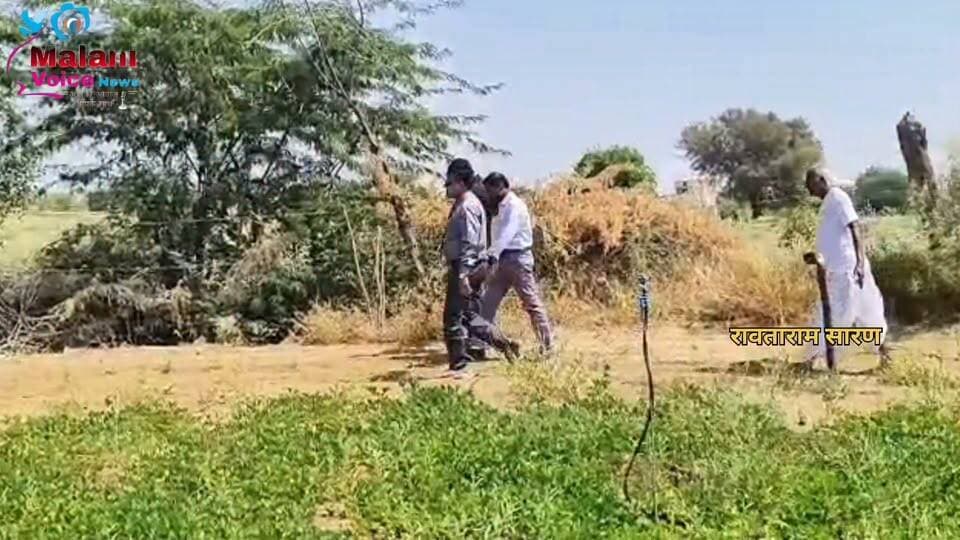 SDM धोरीमन्ना के सामने छलका दर्द—‘साहब! हमें पाकिस्तान मत भेजना, भारत में रहने देना Balotra District Collector and District Magistrate