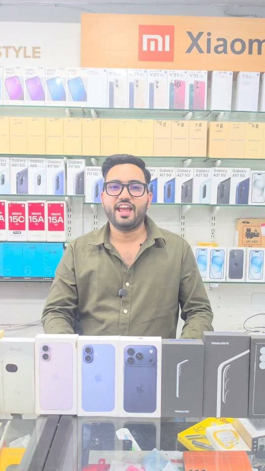 श्रीनगर शहर में इस दुकान पर मिल रहा है रेट का भरोसा।
📞 मोबाइल नंबर: 9045926254
📍 पता: बद्रीनाथ हाईवे, एचपी पेट्रोल पंप के पास, श्रीनगर गढ़वाल।