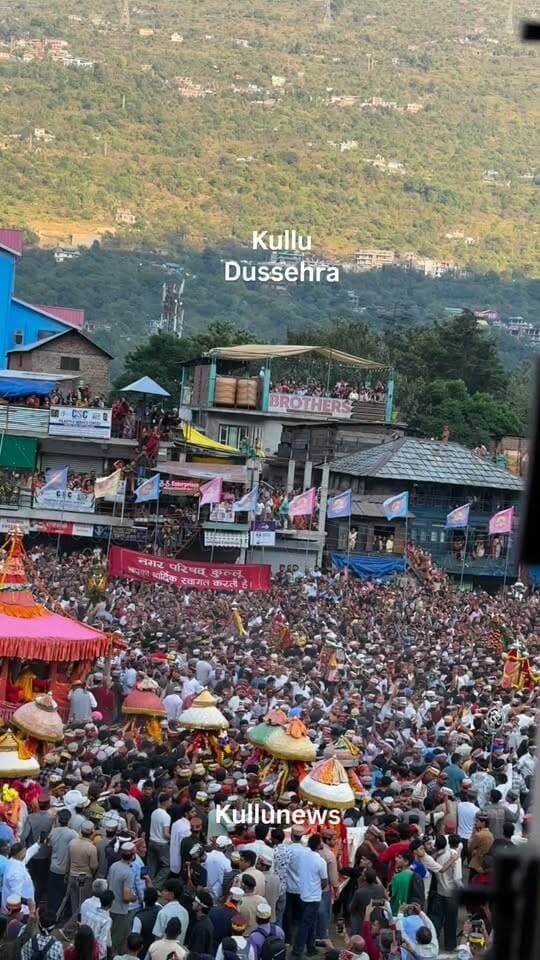 "Valley of Gods celebrating Kullu Dussehra!"
.
.
#KulluDussehra2026 #kulludussehra #kulluculture