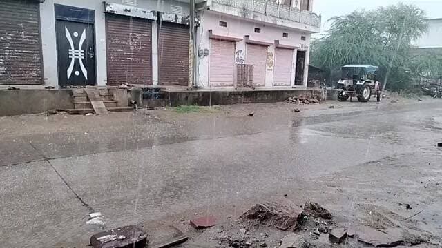 #live बदला मौसम का मिजाज, बारिश से किसानों के चेहरों पर छाई खुशी #batoda #news7Rajasthan #rain