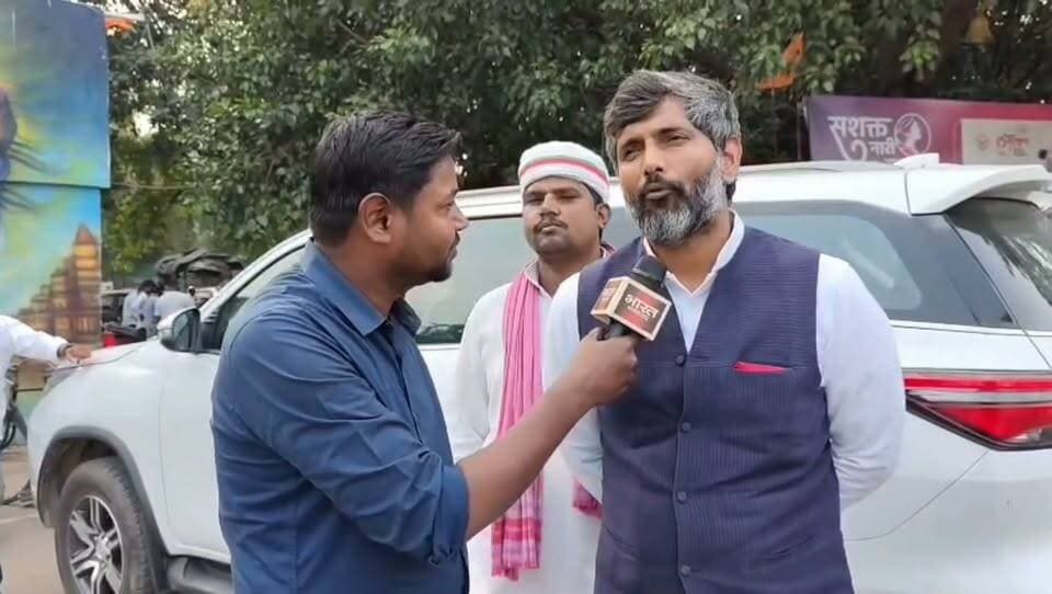 "अभय सिंह जैसे लोग सपा में..."
अभय सिंह के बीजेपी में शामिल होने पर ये क्या बोल गये सपा प्रवक्ता मनोज सिंह काका..?