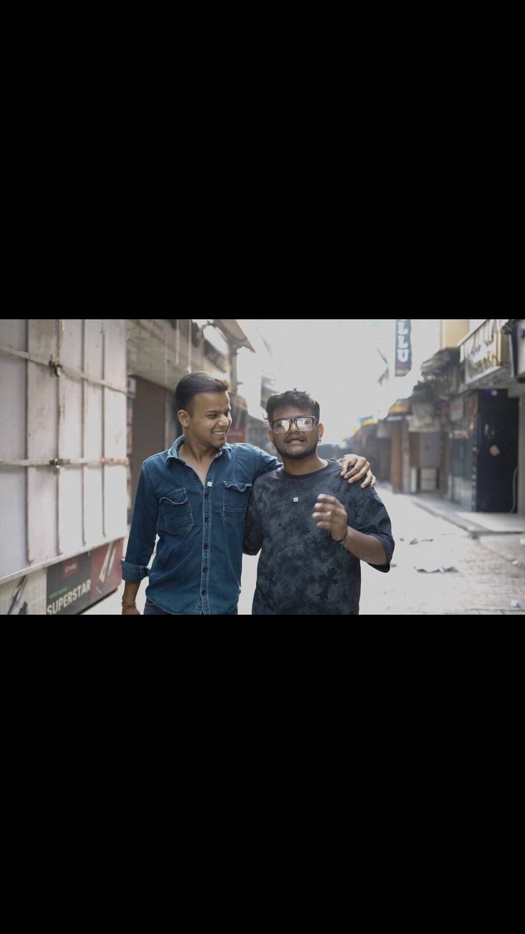 एक समय था जब लोग सिर्फ दुकान चलाते थे, आज Influencers उन्हीं दुकानों को अपनी पहचान और लाखों लोगों तक पहुँचने का जरिया बना रहे हैं! 🎥🔥
इस Podcast में Mohit Sharma ने शेयर की अपनी Journey, Local Shop Promotions और Content Creation की दुनिया के पीछे की असली कहानी।
🎙️ Rising Buddies Podcast — Real Stories. Real Struggles. Real Growth.
पूरा Podcast जल्द ही/YouTube पर — जुड़े रहिए Rising Buddies के साथ! ❤
Mohit Sharma Podcast, Influencer Marketing, Local Shop Promotion, Content Creator Journey, Rising Buddies Podcast, Faridabad Influencer, Digital Creator India
#RisingBuddies #MohitSharma #InfluencerMarketing #ContentCreator #podcastteaser
Guest - @fbd_mohit t