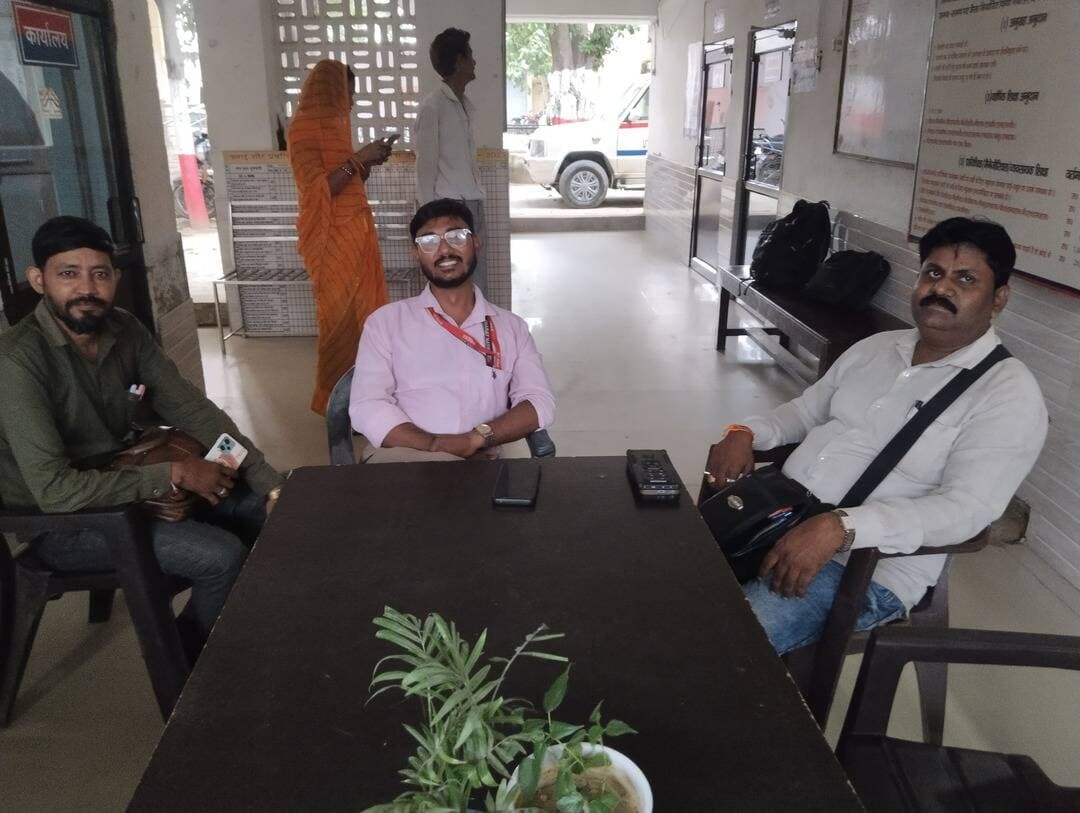 ❤️❤️❤️ जब एक साथ तीनों पत्रकार ❤️❤️❤️