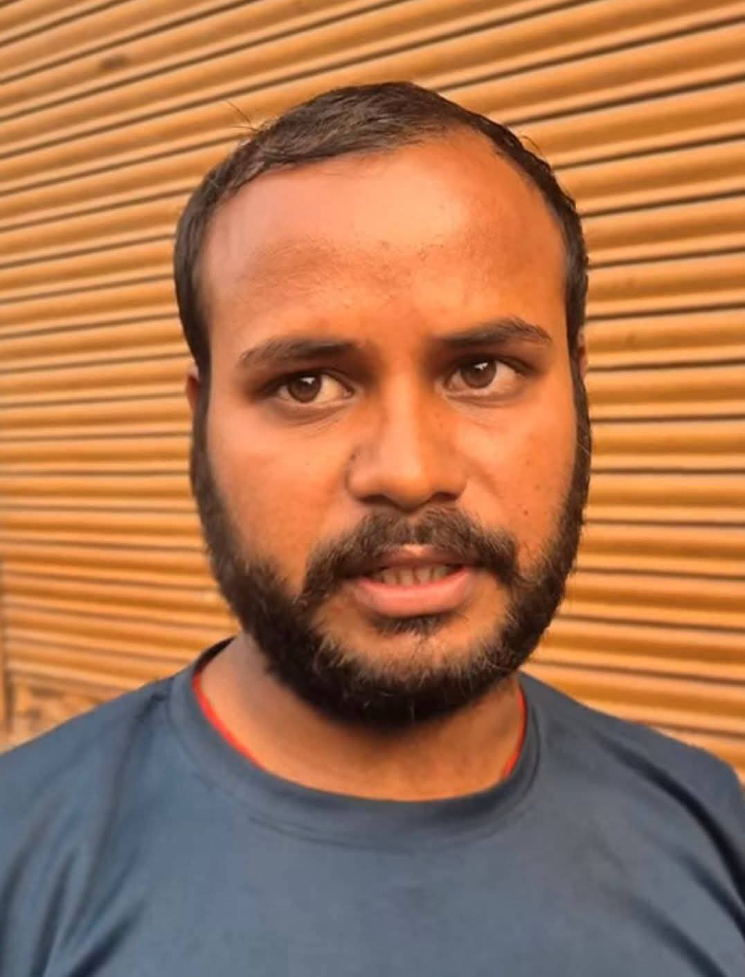 दुर्गापूजा की खुशियां मनाने घर लौट रहे मरकच्चो के वीरेंद्र भी ठगी के शिकार, सीएच स्कूल रोड पर बैंक कर्मी बनकर 60 हजार की चपत; रविवार को भी यात्री से इसी रोड में हुई थी ठगी, 15 दिन पहले ‘एसपी ऑफिस कर्मी’ का झांसा—सुरक्षा दस्तों के बीच ठगों का आतंक।