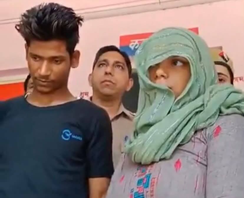 पति की हत्या करके सांप से डसवाने वाली रविता और उसके प्रेमी अमरदीप को वारदात के 547 दिन बाद मेरठ जिला कोर्ट ने फांसी की सजा सुनाई है।17 अप्रैल, 2025 की रात रविता ने अमरदीप के साथ मिलकर पति अमित कश्यप की गला घोटकर हत्या कर दी थी। इसके बाद सांप डसने से मौत दिखाने के लिए बिस्तर पर सांप छोड़ दिया था।
#news #NewsUpdate #BreakingNews