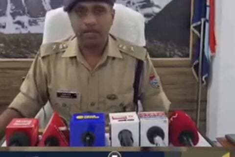 #SSP #Nainital वरिष्ठ पुलिस अधीक्षक #मंजुनाथटीसी ने #विद्यायक #सुमित #हृदयेश के #हैकर के सम्बंध में डेढ़ साल पुरानी तहरीर पर कही यह बात #Heakers #sumithridesh #phone