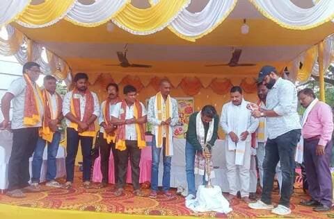 चाकुलिया: चाकुलिथे में द्वितीय वर्ष की दुर्गा पूजा का विधिवत उद्घाटन, विधायक समीर मोहंती ने किया फीता काटा