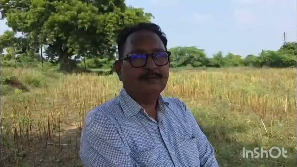 हमीरपुर में हुए इस सड़क हादसे में कार चालक बाल-बाल बच गया।
आप सभी वाहन चलाते समय सावधानी बरतें। ऐसी ही ताजा खबरों के लिए Hamirpur Times News को सब्सक्राइब करें।