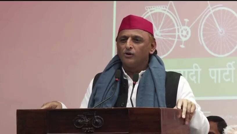 अभी तो शुरुआत है
अभी बीजेपी के विधायकों का स्वागत नहीं हुआ है - अखिलेश यादव।
#akhileshyadavsamajwadiparty