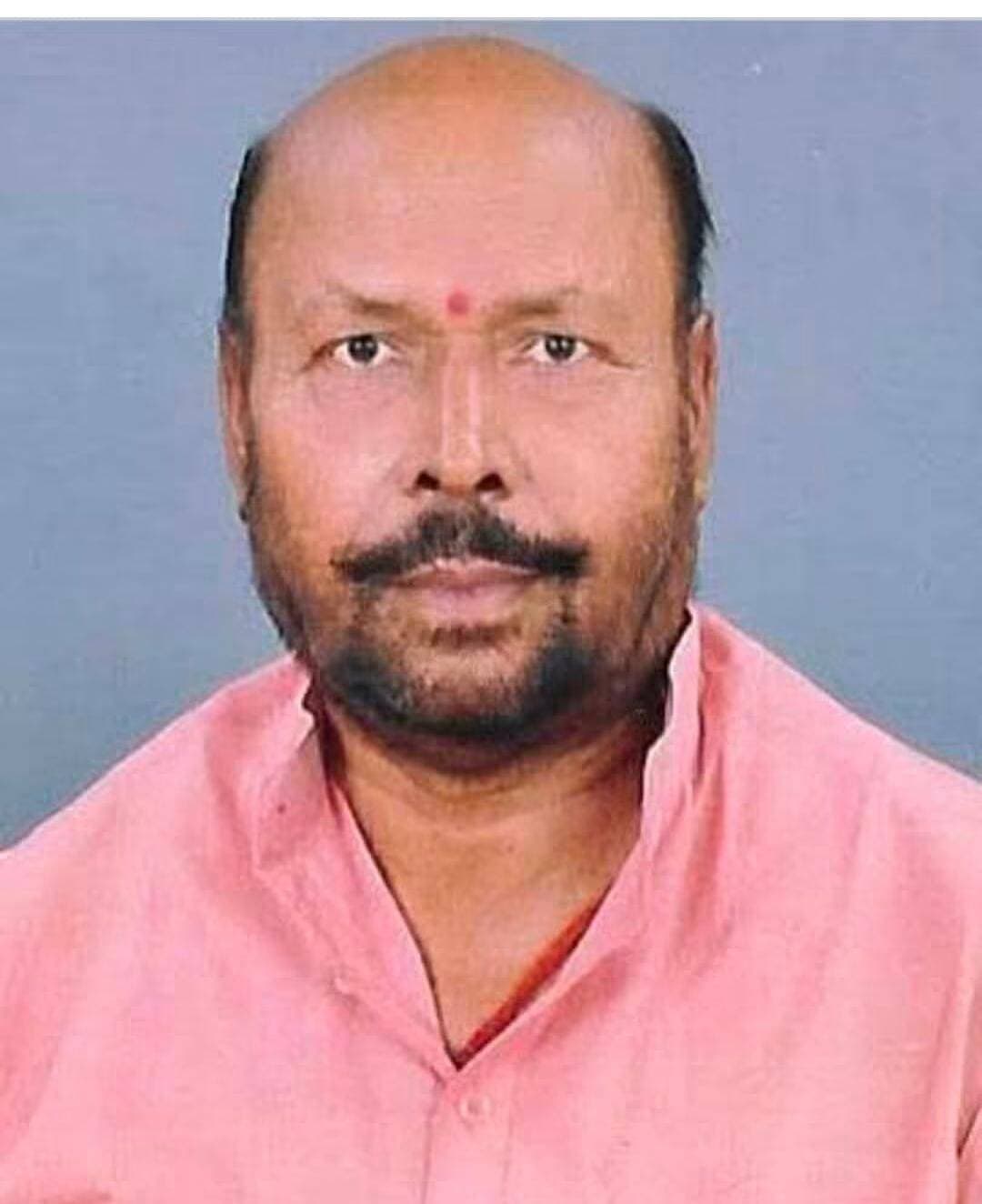 लखीमपुर खीरी जिले के धौरहरा/मोहम्मदी विधानसभा क्षेत्र से चार बार के विधायक/पूर्व जिलाध्यक्ष भाजपा लखीमपुर खीरी रहे बाला प्रसाद अवस्थी का हुआ निधन, निज निवास बेल्तुआ में ली अंतिम सांस।