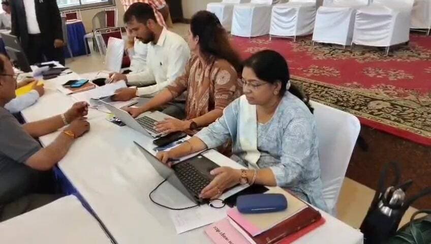 जयपुर: जयपुर में सेवा सेतु शहरी शिविर में 45 लाख से अधिक का कर जमा