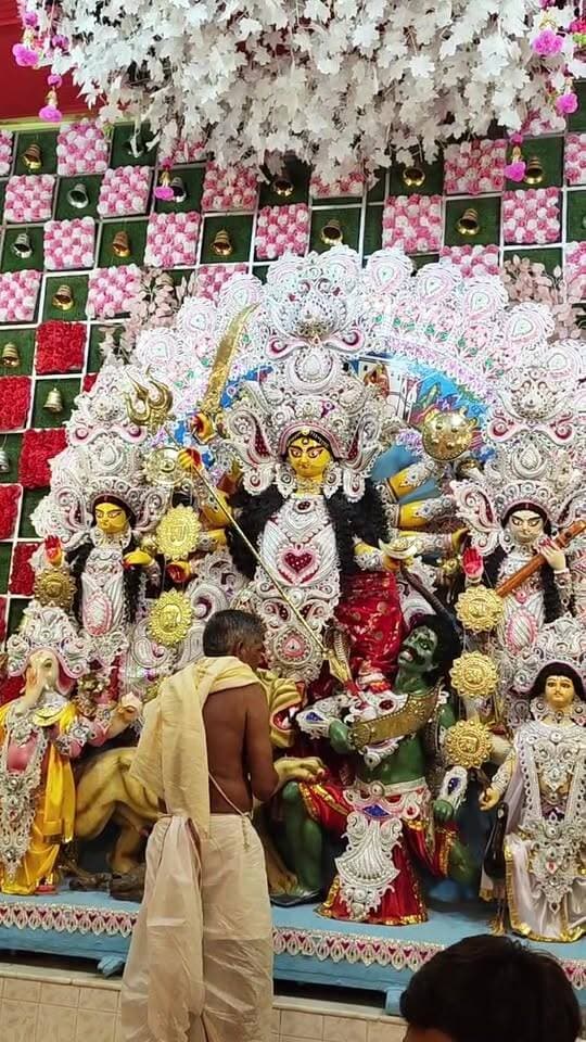 आज मिर्जापुर नगर के सुन्दर घाट हरि सभा में मां दुर्गा जी की झांकी का दर्शन,,,,,